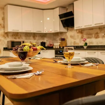 Βίλα İslamlar 2 Bedroom With Private Pool Καλκάν